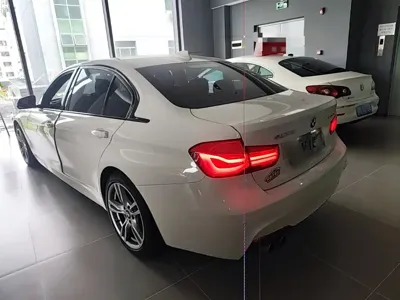 BMW 3 Series 2018, 75200 км, за 12580.69 USD