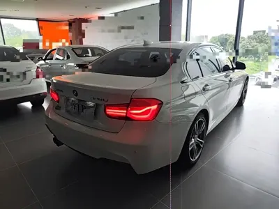 BMW 3 Series 2018, 75200 км, за 12580.69 USD - фото 7