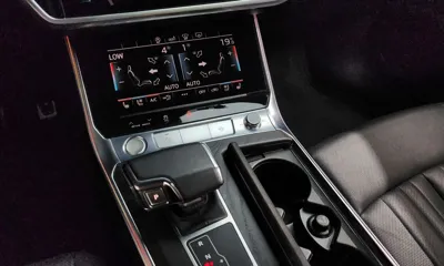 Audi A6 2020, 79387 км, за 18175.91 USD - фото 9