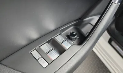 Audi A6 2020, 79387 км, за 18175.91 USD - фото 37
