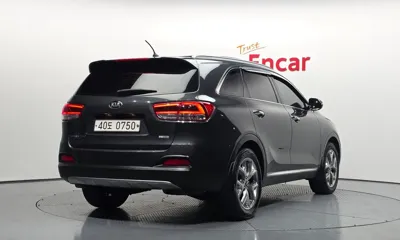 Kia Sorento 2015, 162093 км, за 6078.62 USD