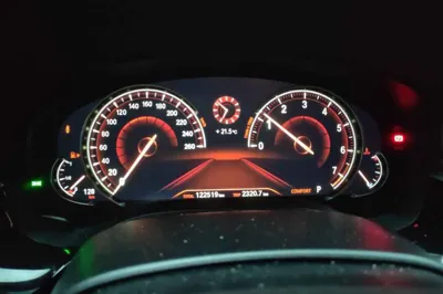 BMW 6 Series GT 2018, 122500 км, за 21138 USD - фото 11