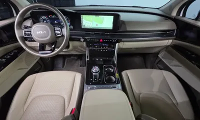 Kia Canival 2023, 58695 км, за 26158.92 USD - фото 7