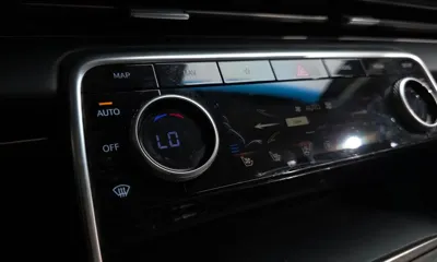 Genesis GV80 2020, 139070 км, за 23778.51 USD - фото 34