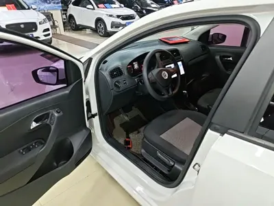 Volkswagen Polo 2018, 57500 км, за 4950 USD - фото 16