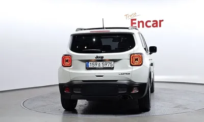 Jeep Renegade 2021, 31973 км, за 13148.33 USD
