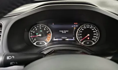 Jeep Renegade 2021, 31973 км, за 13148.33 USD - фото 8