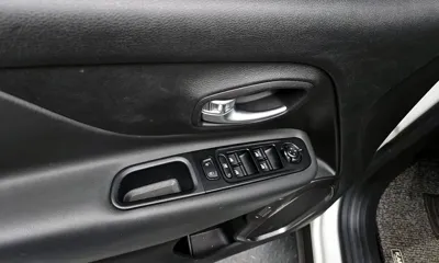 Jeep Renegade 2021, 31973 км, за 13148.33 USD - фото 18