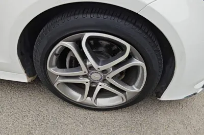 Mercedes-Benz CLS 2015, 92000 км, за 17082 USD - фото 8