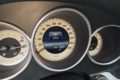 Mercedes-Benz CLS 2015, 92000 км, за 17082 USD - фото 12