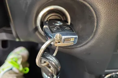 Mercedes-Benz CLS 2015, 92000 км, за 17082 USD - фото 20