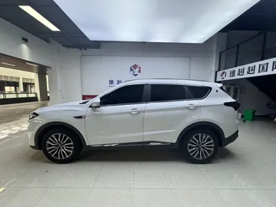 Jetour X70 Plus 2023, 21000 км, за 14684.82 USD