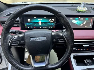 Jetour X70 Plus 2023, 21000 км, за 14684.82 USD