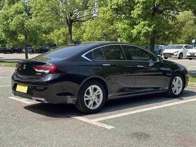 Buick Regal 2024, 35300 км, за 12183.4 USD