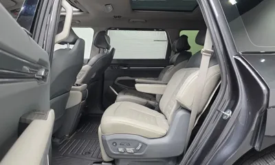 Kia EV9 2024, 48589 км, за 41945.65 USD - фото 12