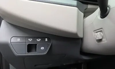 Kia EV9 2024, 48589 км, за 41945.65 USD - фото 28