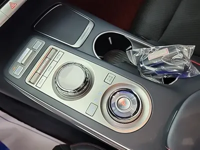 Genesis GV70 2021, 154520 км, за 17486.83 USD - фото 8