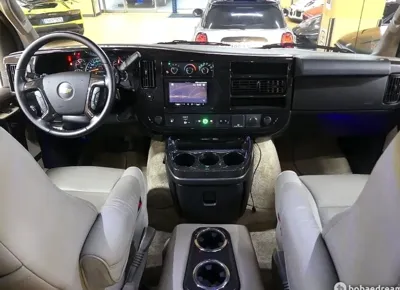 Chevrolet Express Van 2021, 25000 км, за 42345.3 USD - фото 7