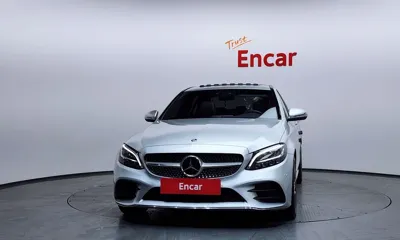 Mercedes-Benz C-Class 2021, 23407 км, за 16887.4 USD