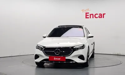 Mercedes-Benz E-Class 2025, 11051 км, за 38744.53 USD