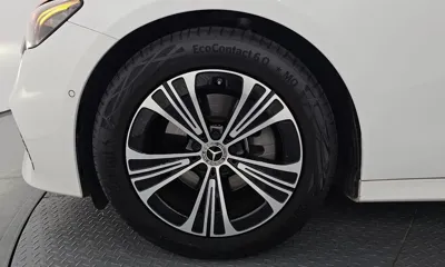 Mercedes-Benz E-Class 2025, 11051 км, за 38744.53 USD