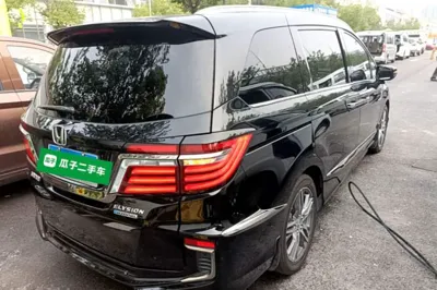 Honda Elysion 2019, 53099 км, за 23798 USD - фото 6