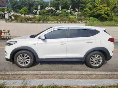 Hyundai Tucson 2017, 189325 км, за 6276.84 USD