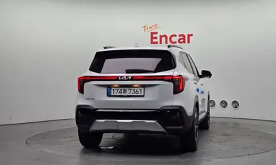 Kia Seltos 2023, 64004 км, за 17549.65 USD