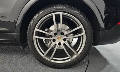 Porsche Cayenne 2023, 20737 км, за 79220.34 USD