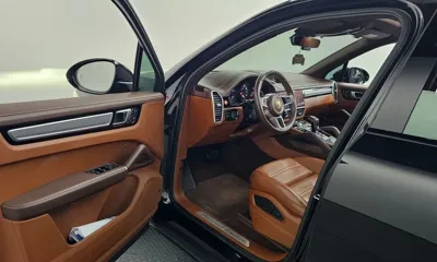 Porsche Cayenne 2023, 20737 км, за 79220.34 USD - фото 10