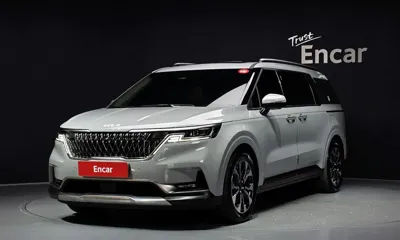 Kia Canival · 2023 год