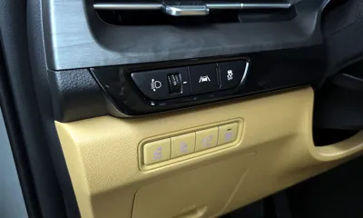 Kia Canival 2023, 61801 км, за 18558.3 USD - фото 17