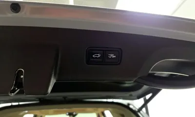 Kia Canival 2023, 61801 км, за 18558.3 USD - фото 33