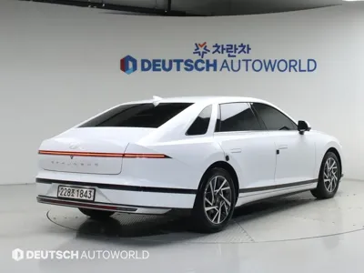 Hyundai Grandeur 2023, 31991 км, за 18560.27 USD