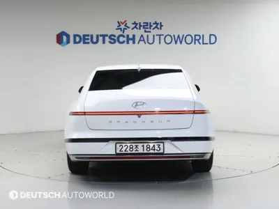 Hyundai Grandeur 2023, 31991 км, за 18560.27 USD