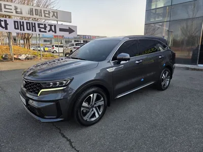 Kia Sorento 2021, 128000 км, за 18051.73 USD
