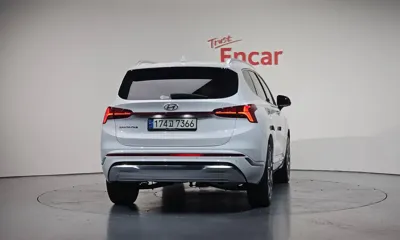 Hyundai Santafe 2021, 78922 км, за 17429.63 USD
