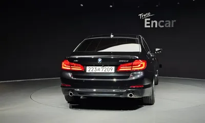 BMW 5-Series 2020, 84509 км, за 18063.58 USD