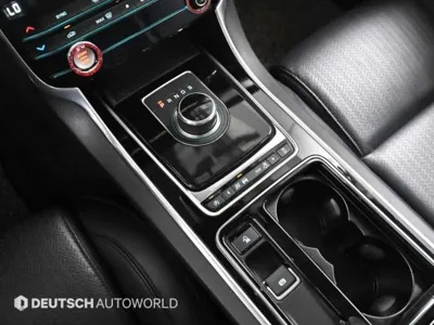 Jaguar XF 2017, 128532 км, за 5219.69 USD - фото 9