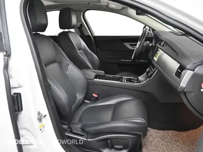 Jaguar XF 2017, 128532 км, за 5219.69 USD - фото 10
