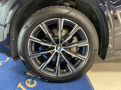 BMW X5 2023, 23800 км, за 55884.58 USD - фото 28