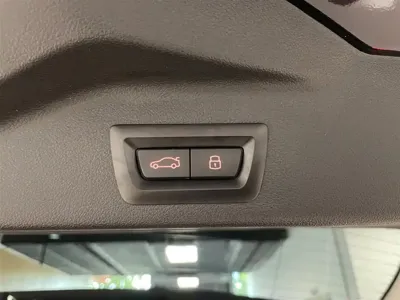 BMW X5 2023, 23800 км, за 55884.58 USD - фото 31