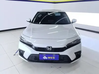 Honda Civic 2024, 14100 км, за 13415.62 USD