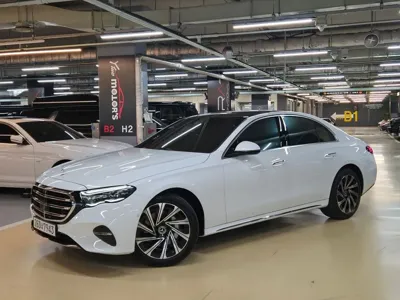 Mercedes-Benz E-Class · 2026 год