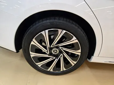 Mercedes-Benz E-Class 2026, 1650 км, за 54799.09 USD