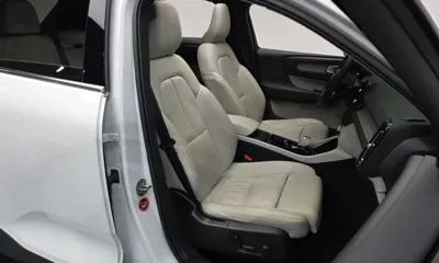 Volvo XC40 2023, 30538 км, за 23509.91 USD - фото 10