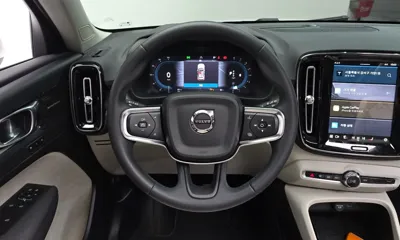 Volvo XC40 2023, 30538 км, за 23509.91 USD - фото 14