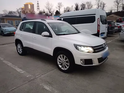 Volkswagen Tiguan L 2015, 104400 км, за 7819 USD - фото 4