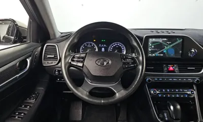 Hyundai Grandeur 2019, 92497 км, за 8330.05 USD - фото 13