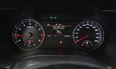 Kia K3 2022, 85334 км, за 10774.73 USD - фото 8